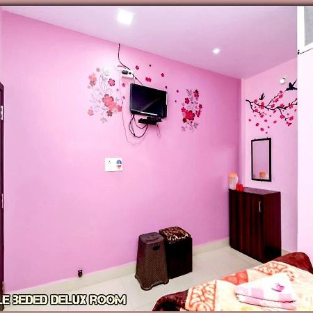 Mansarovar Guest House ウッジャイン エクステリア 写真