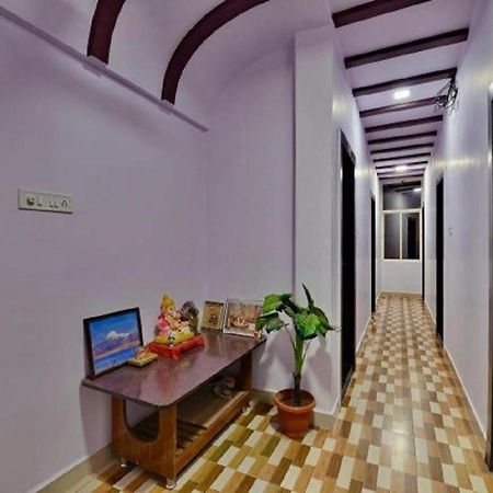 Mansarovar Guest House ウッジャイン エクステリア 写真