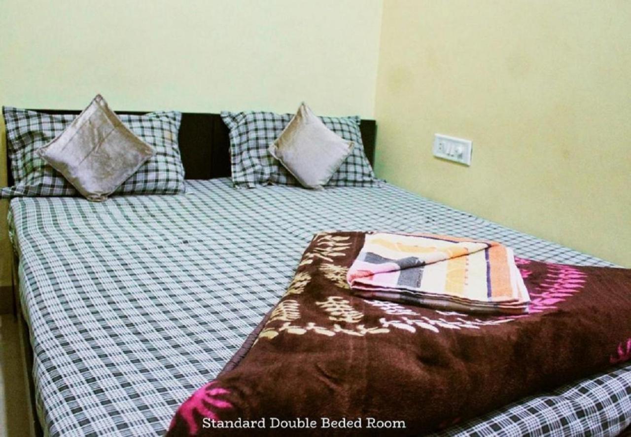 Mansarovar Guest House ウッジャイン エクステリア 写真