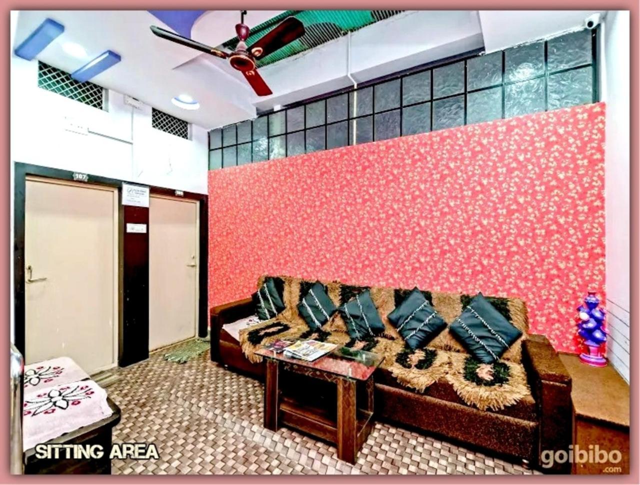 Mansarovar Guest House ウッジャイン エクステリア 写真