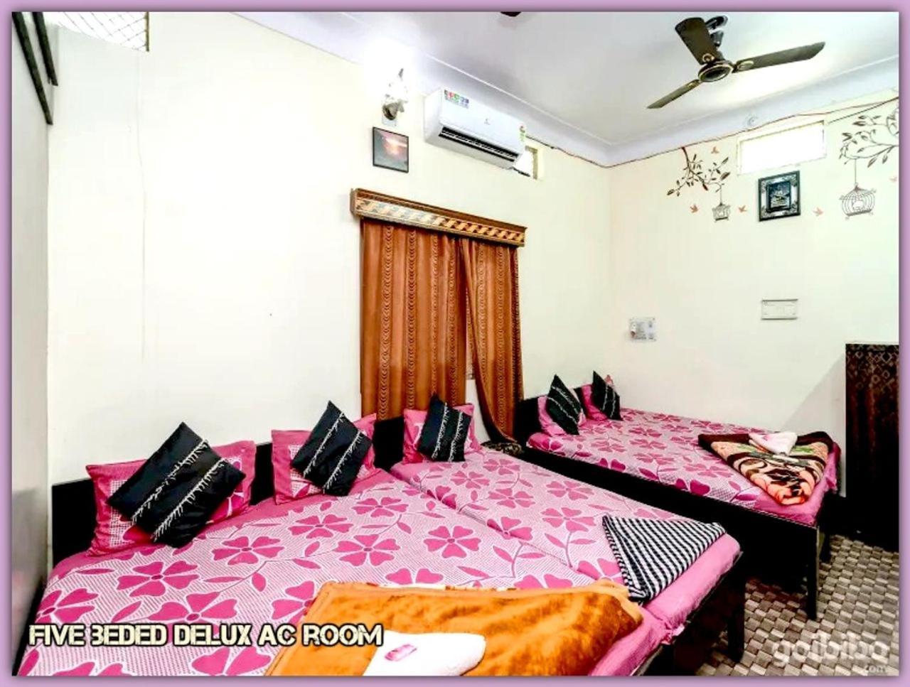 Mansarovar Guest House ウッジャイン エクステリア 写真